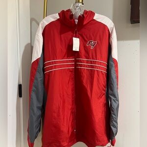 vintage nfl tampa bay buccaneers Windbreaker Jacket Size XL NWT embroidered Logo